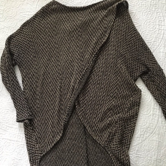 Thin Cross Front Blouse - Picture 1 of 2